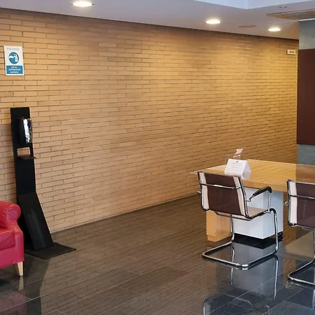 Els Quimics Апартаменти Жерона